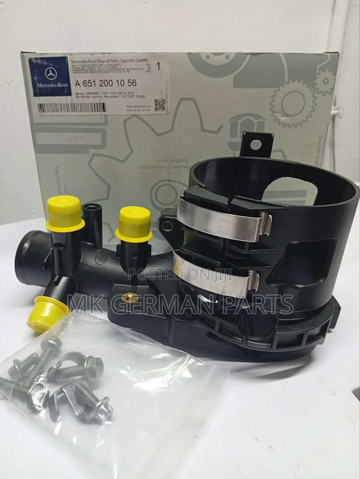 Genuine Mercedes Coolant Flange Om651.