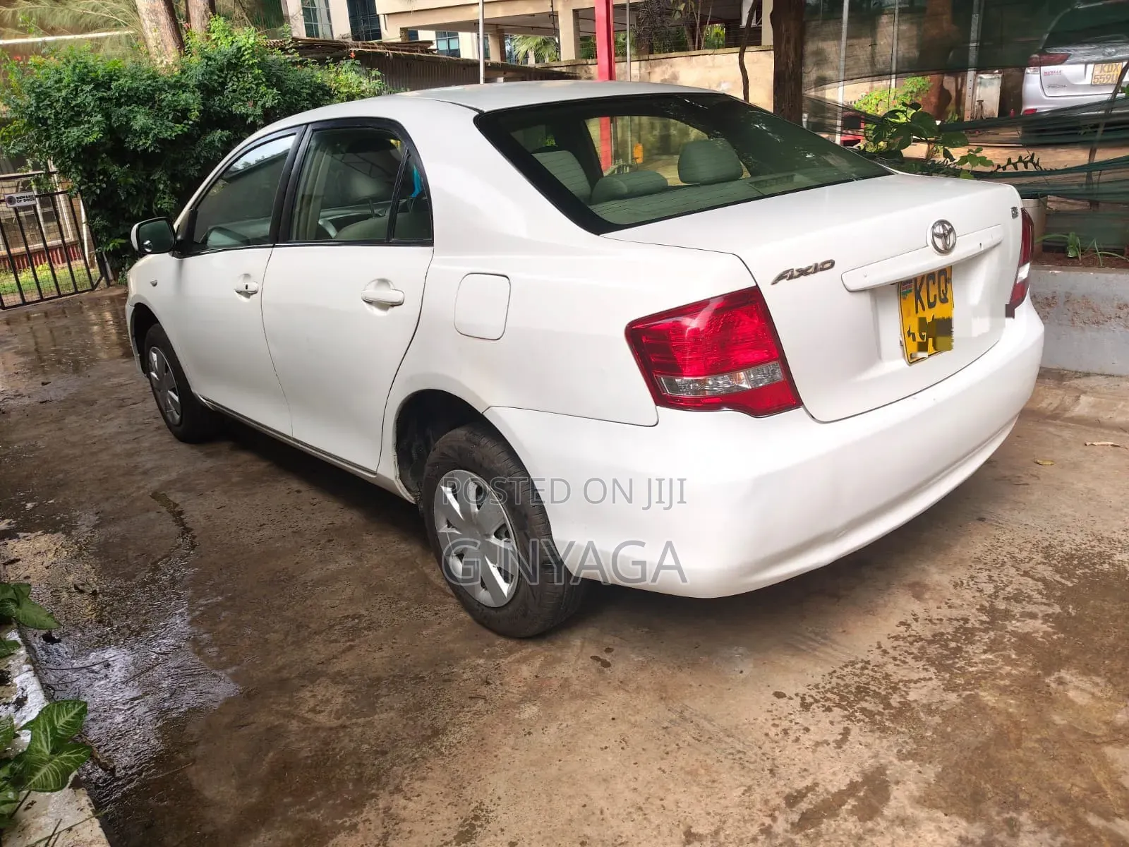Toyota Axio 2011 White