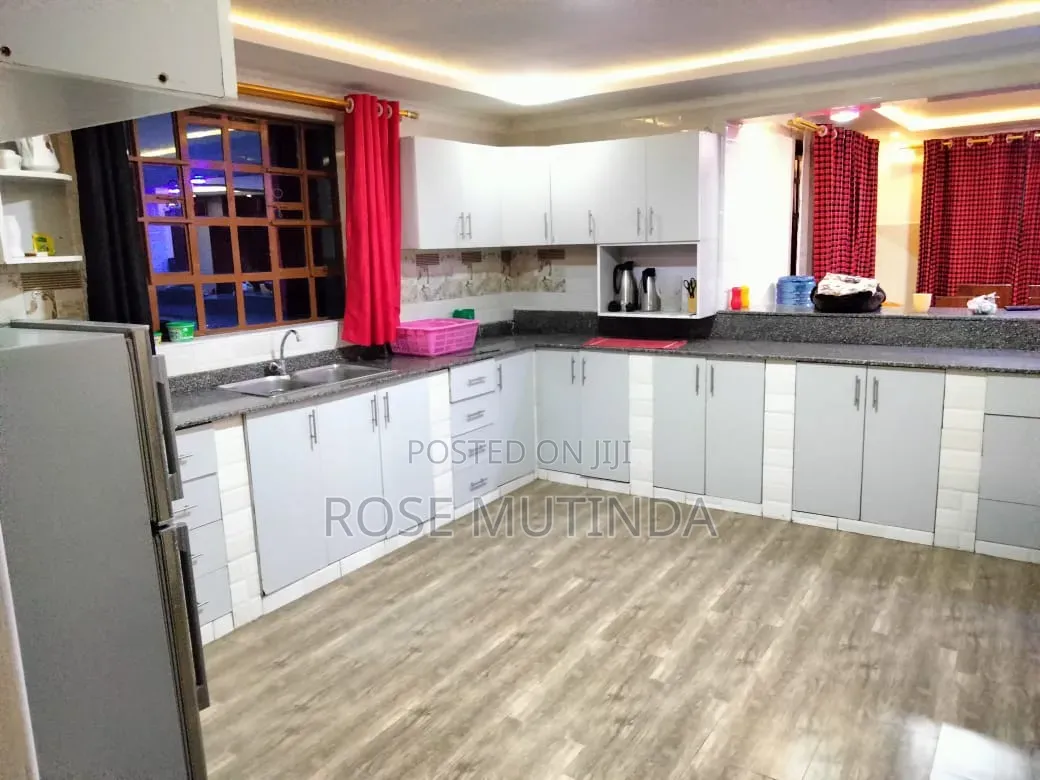 Furnished 5bdrm Maisonette in Kitengela for sale