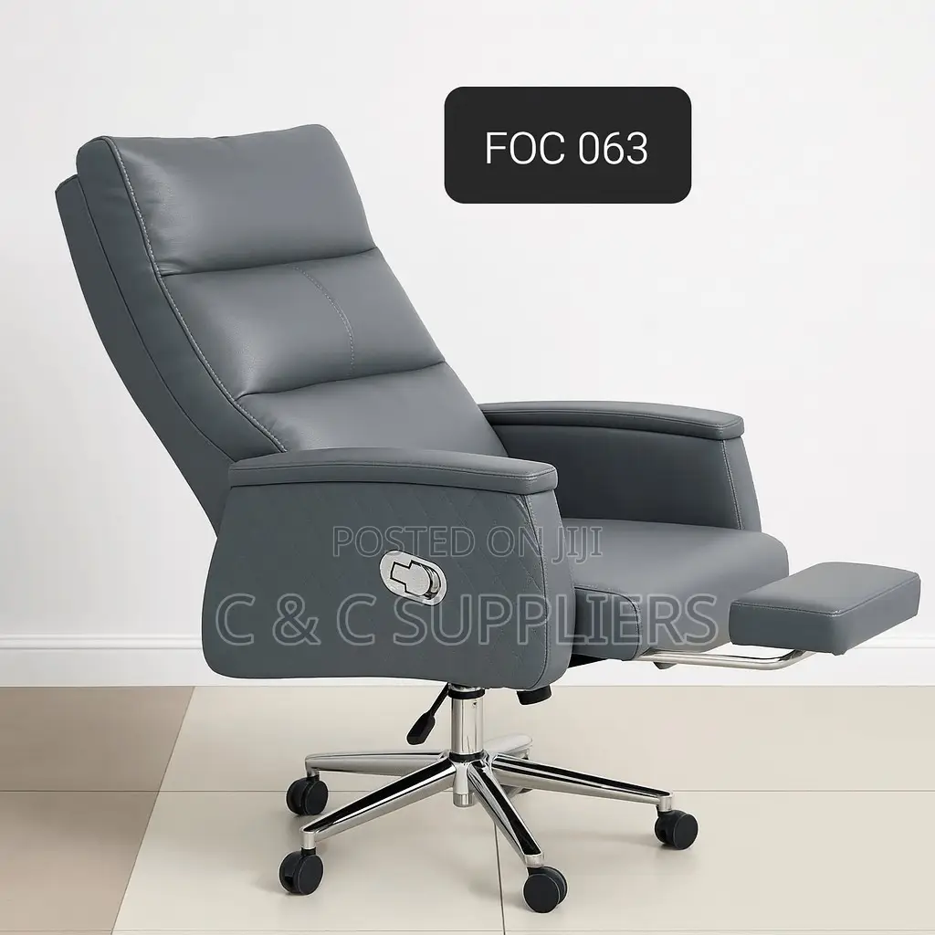 Gray Leather Executive Boss Chair.