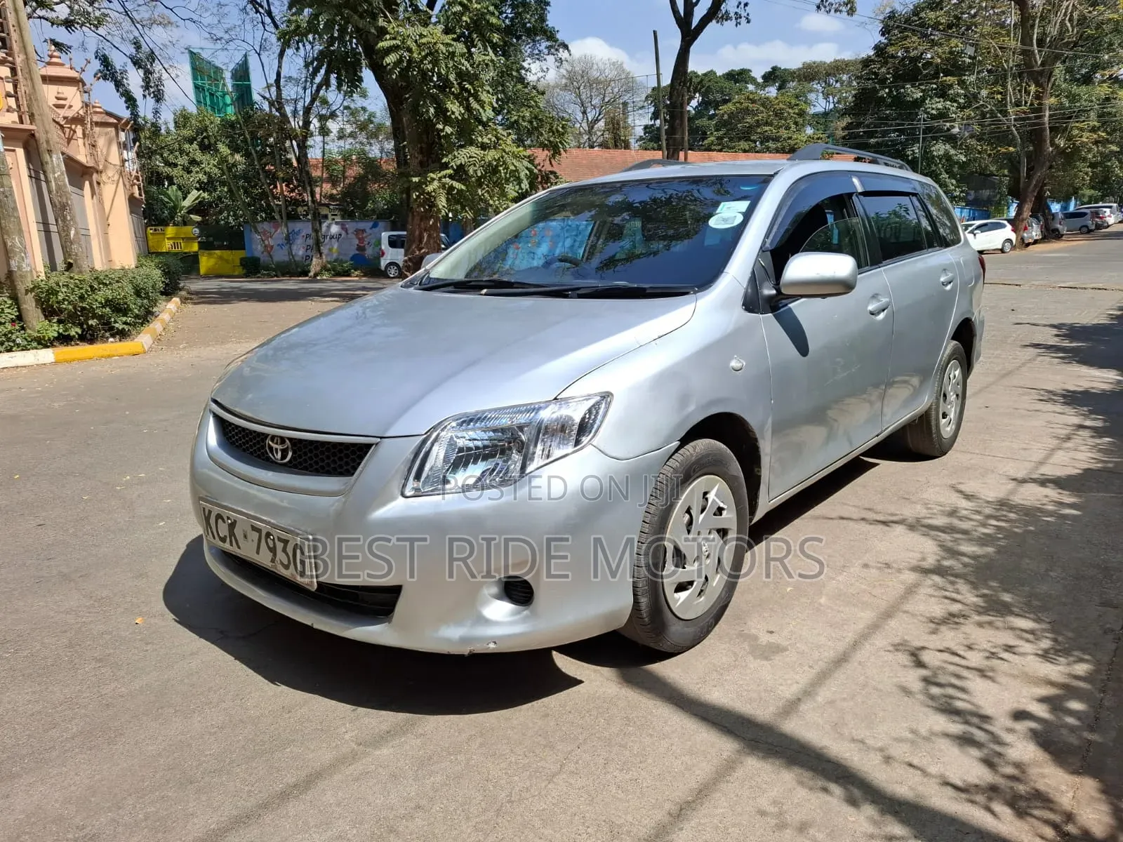 Toyota Corolla Fielder 2009 Silver