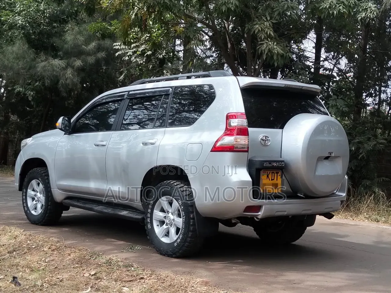 Toyota Land Cruiser Prado 2013 Silver