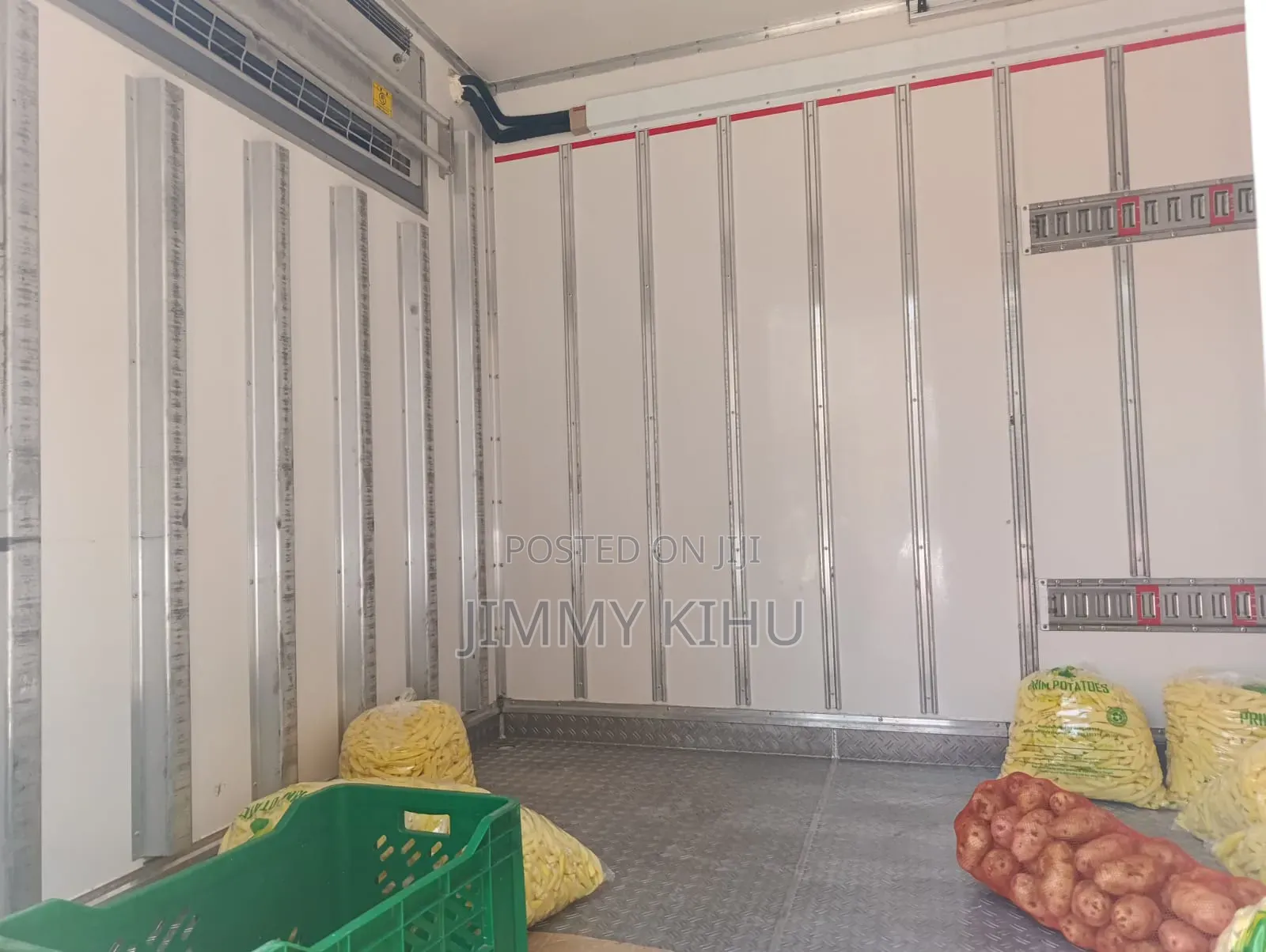 Isuzu Elfu(With Fridge Body)