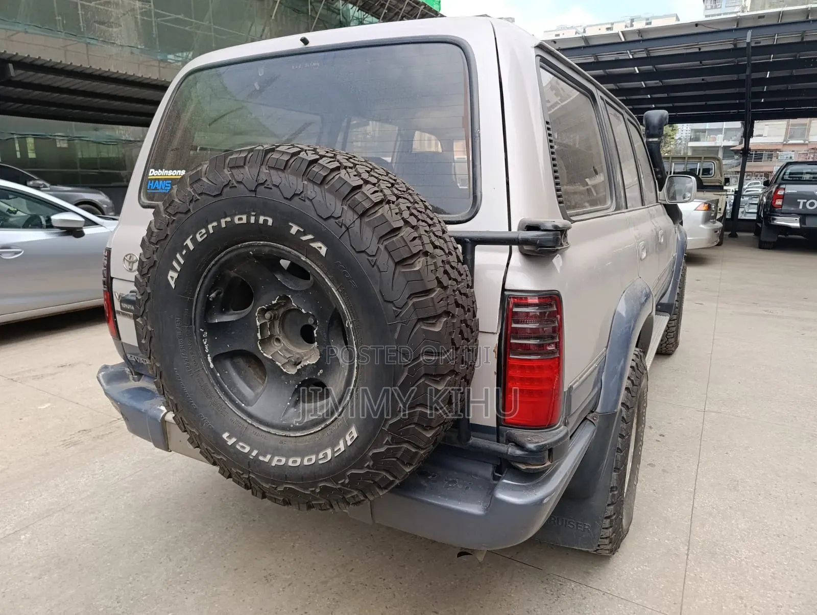 Toyota Land Cruiser 1998 Gray