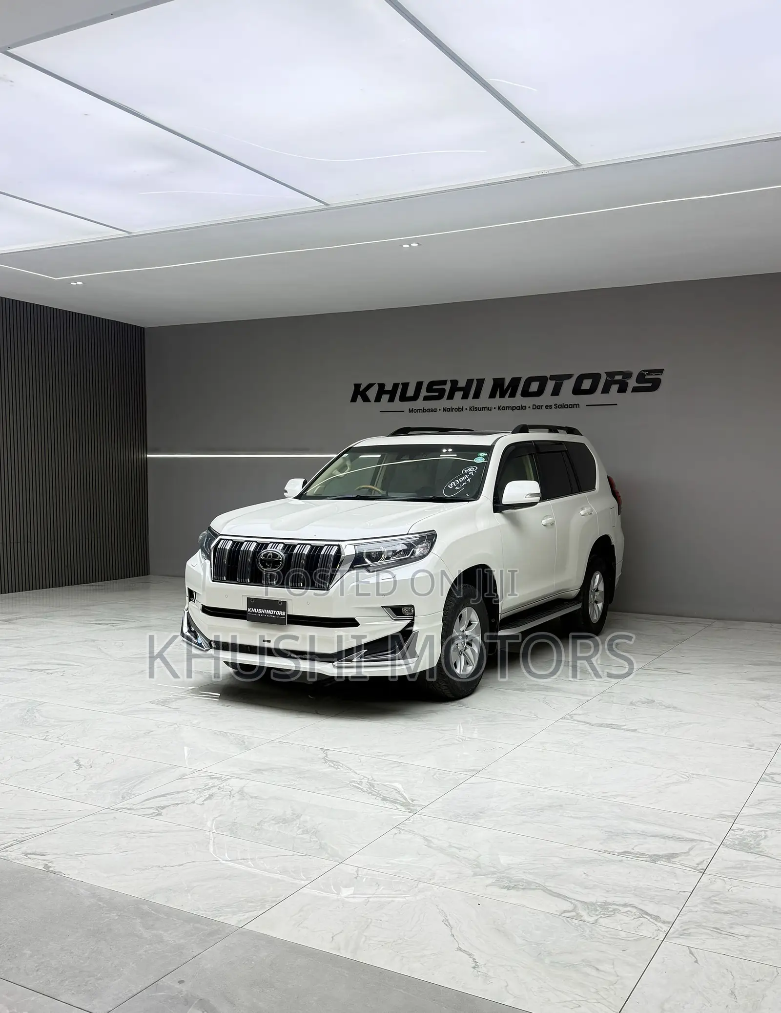 Toyota Land Cruiser Prado 2019 White