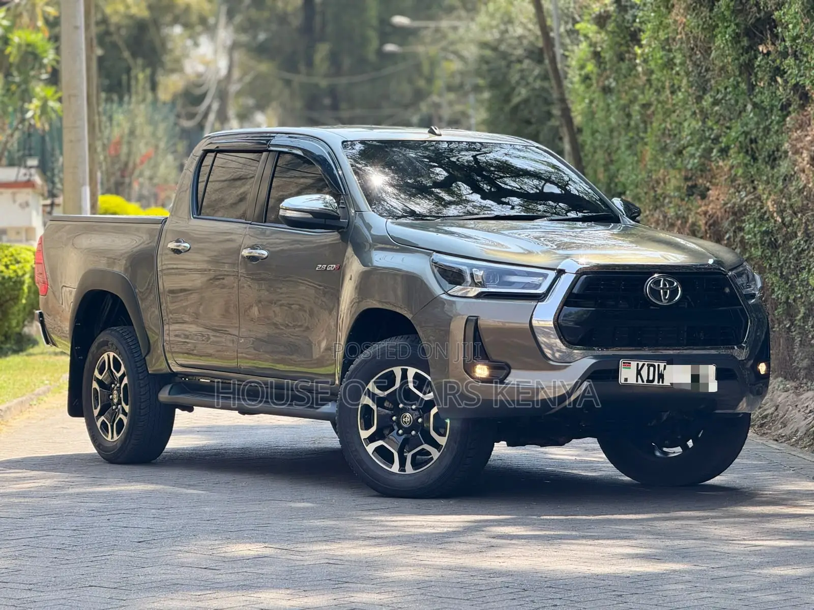 Toyota Hilux 2025 Gray