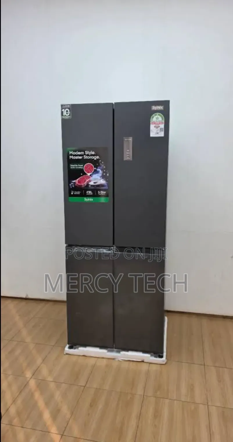 Syinix 421L Glass Door Refrigerator
