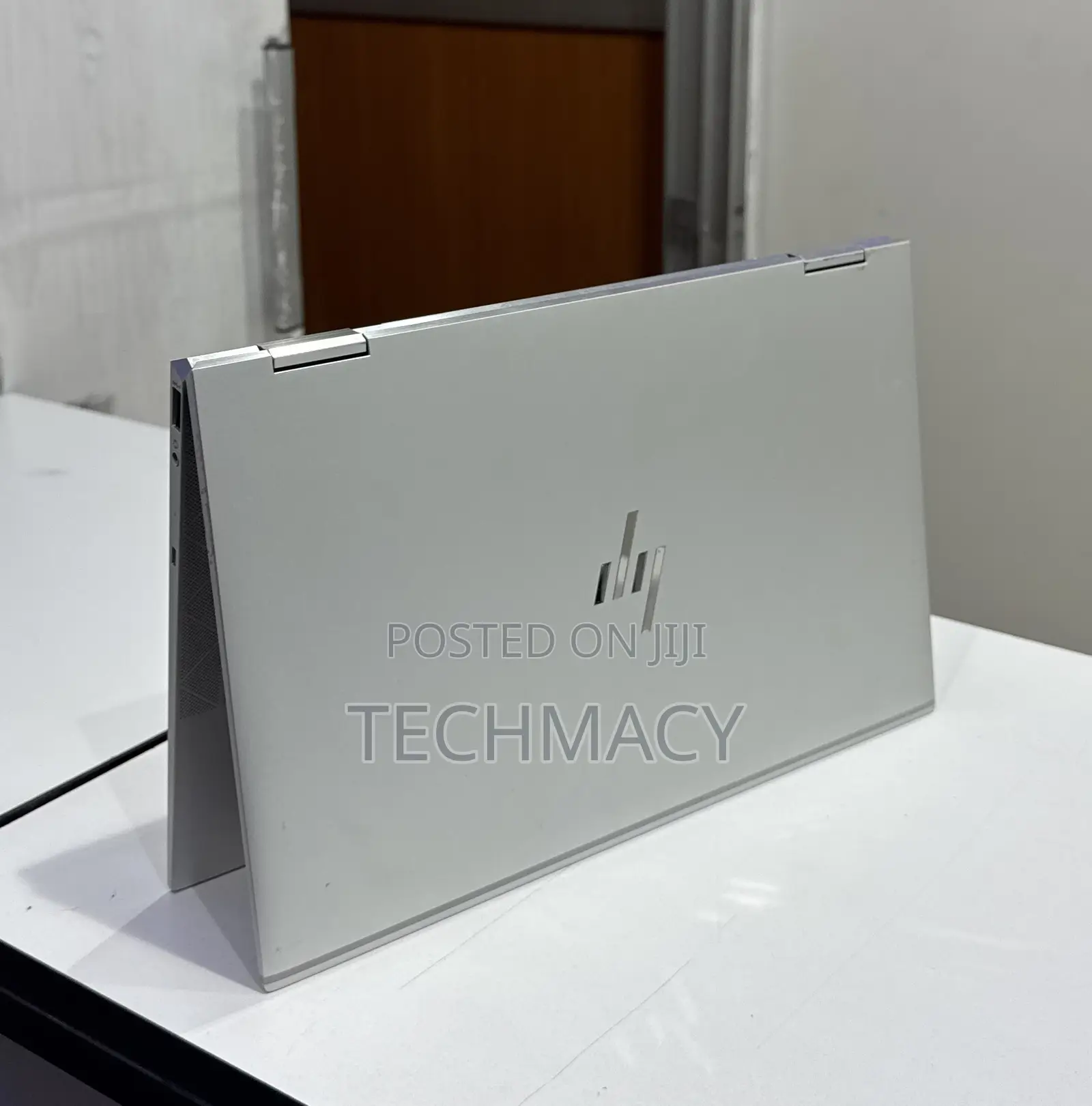 Laptop HP EliteBook 1030 16GB Intel Core i7 SSD 512GB