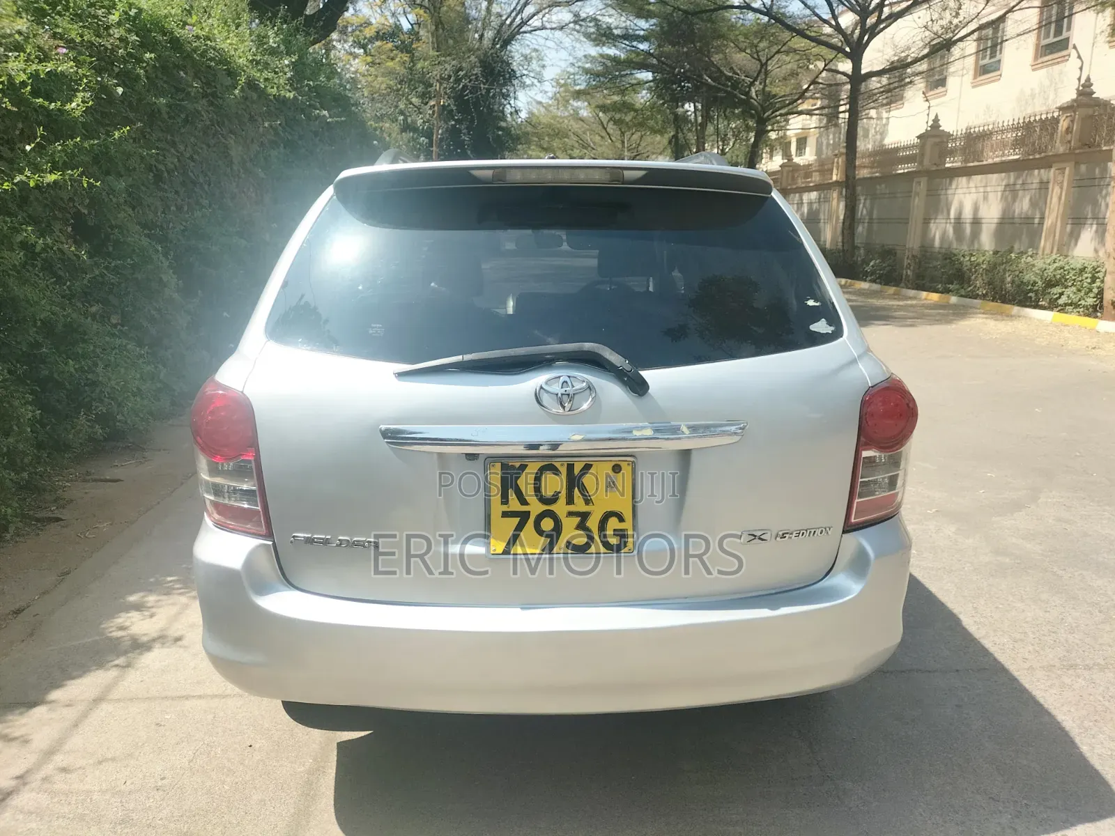 Toyota Corolla Fielder 2009 Silver