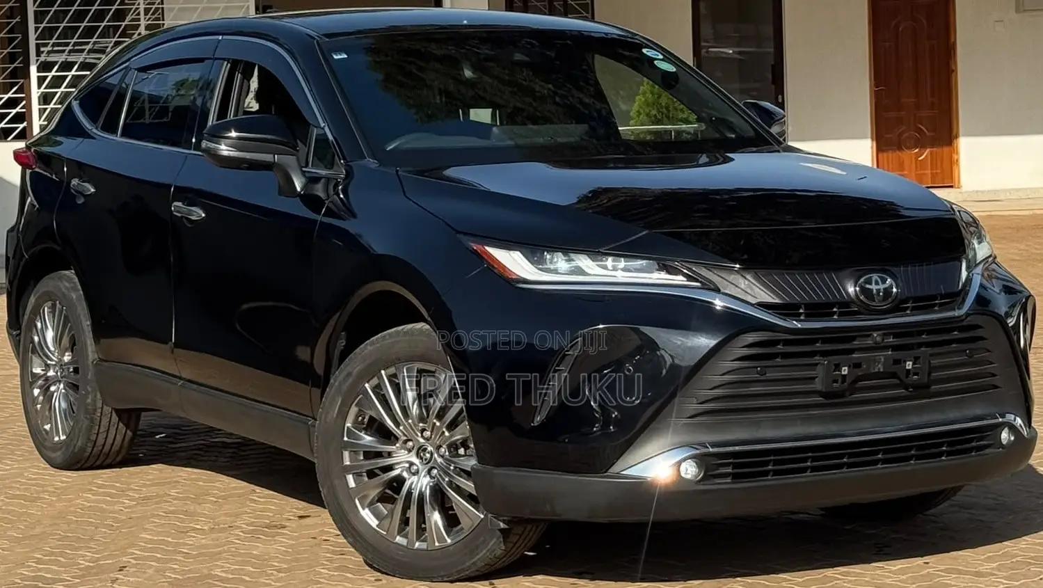 Toyota Harrier G 2020 Black