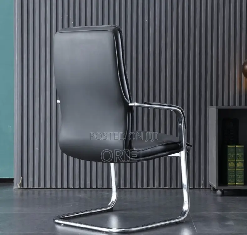 Office Chair : Gray Leather Executive Office Chair