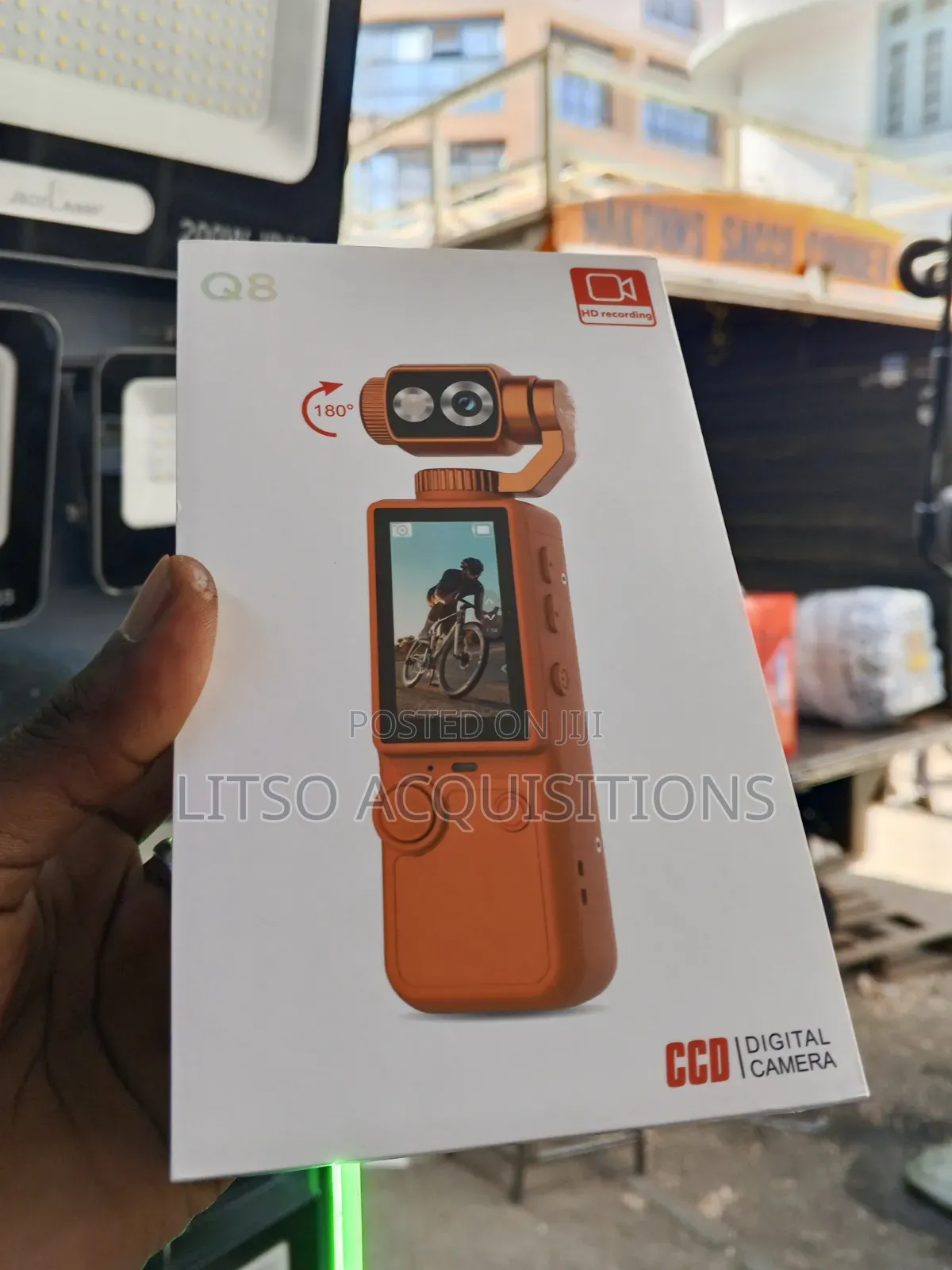 Q8 Portable Digital Camera 180° HD Recording Vlogging Camera