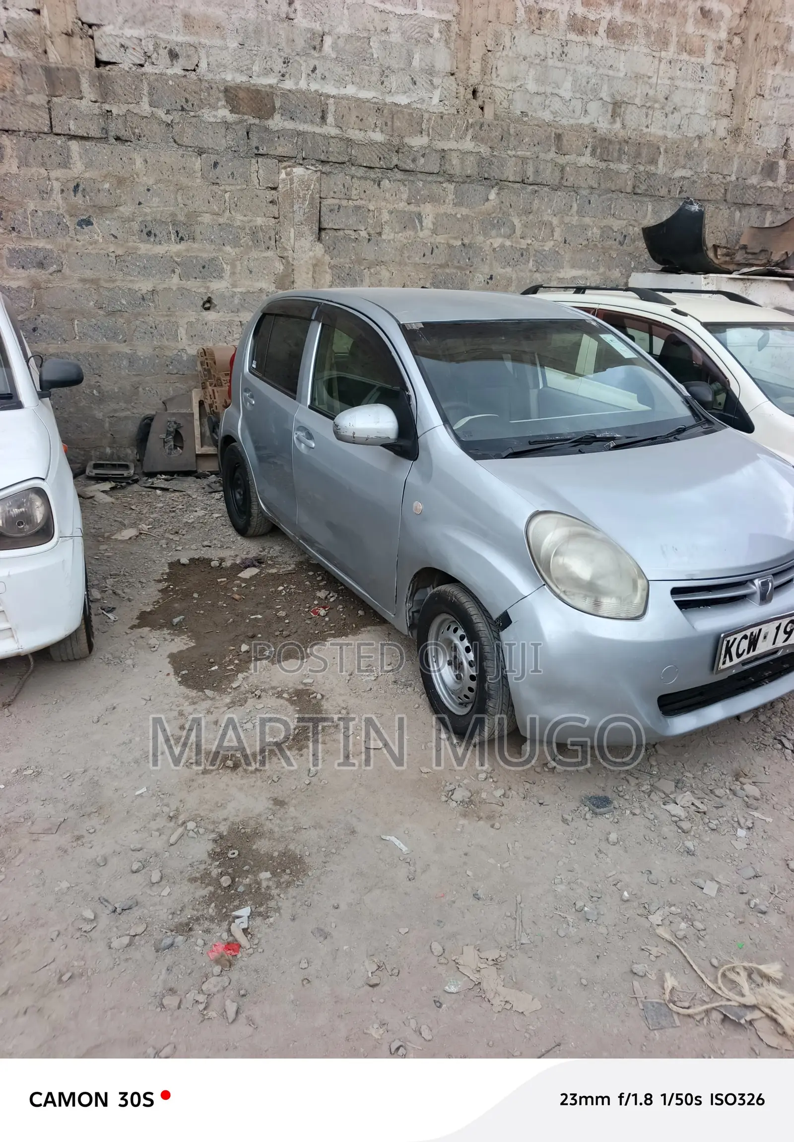 Toyota Passo 1.0 FWD 2012 Silver