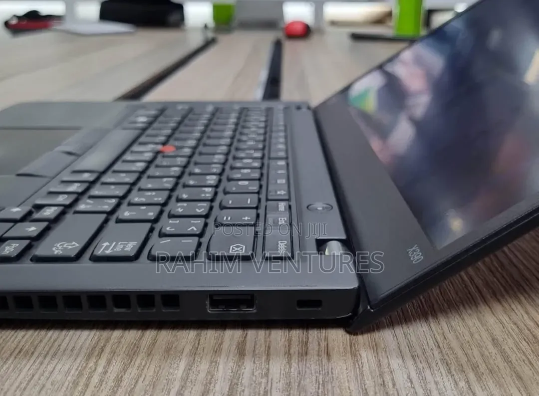 Laptop Lenovo ThinkPad X390 16GB Intel Core i7 SSD 512GB