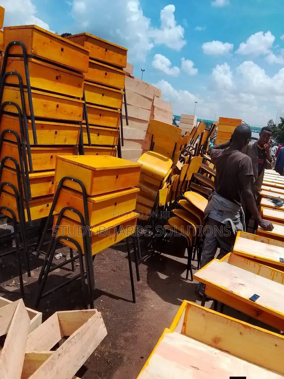 School Locker and Chair—ideal Set for Classrooms