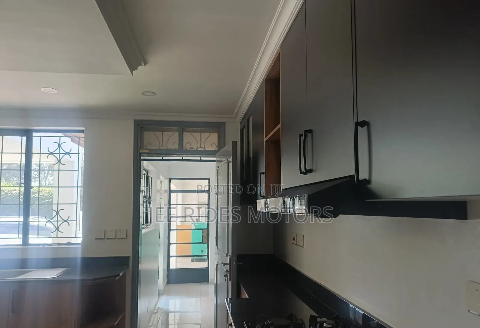 5bdrm House in Garden Estate, Nairobi Central for sale