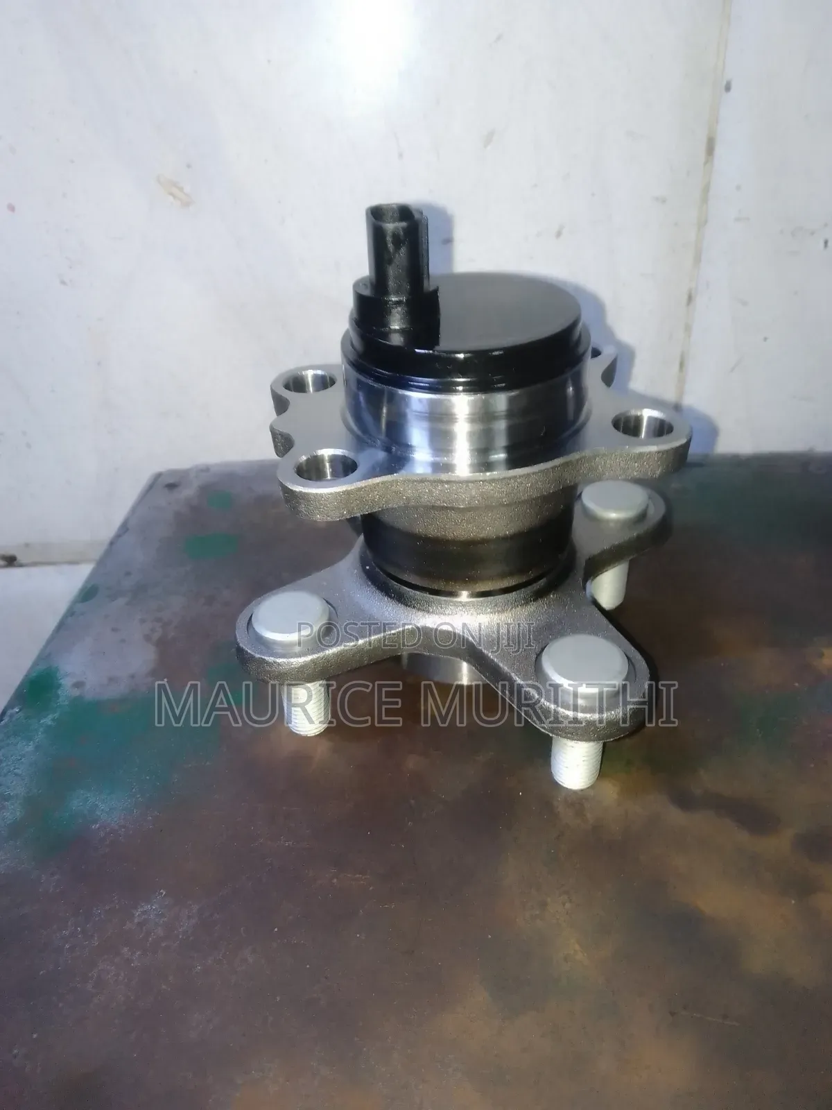Rear Wheel Hub Daihatsu Mira, Toyota Passo