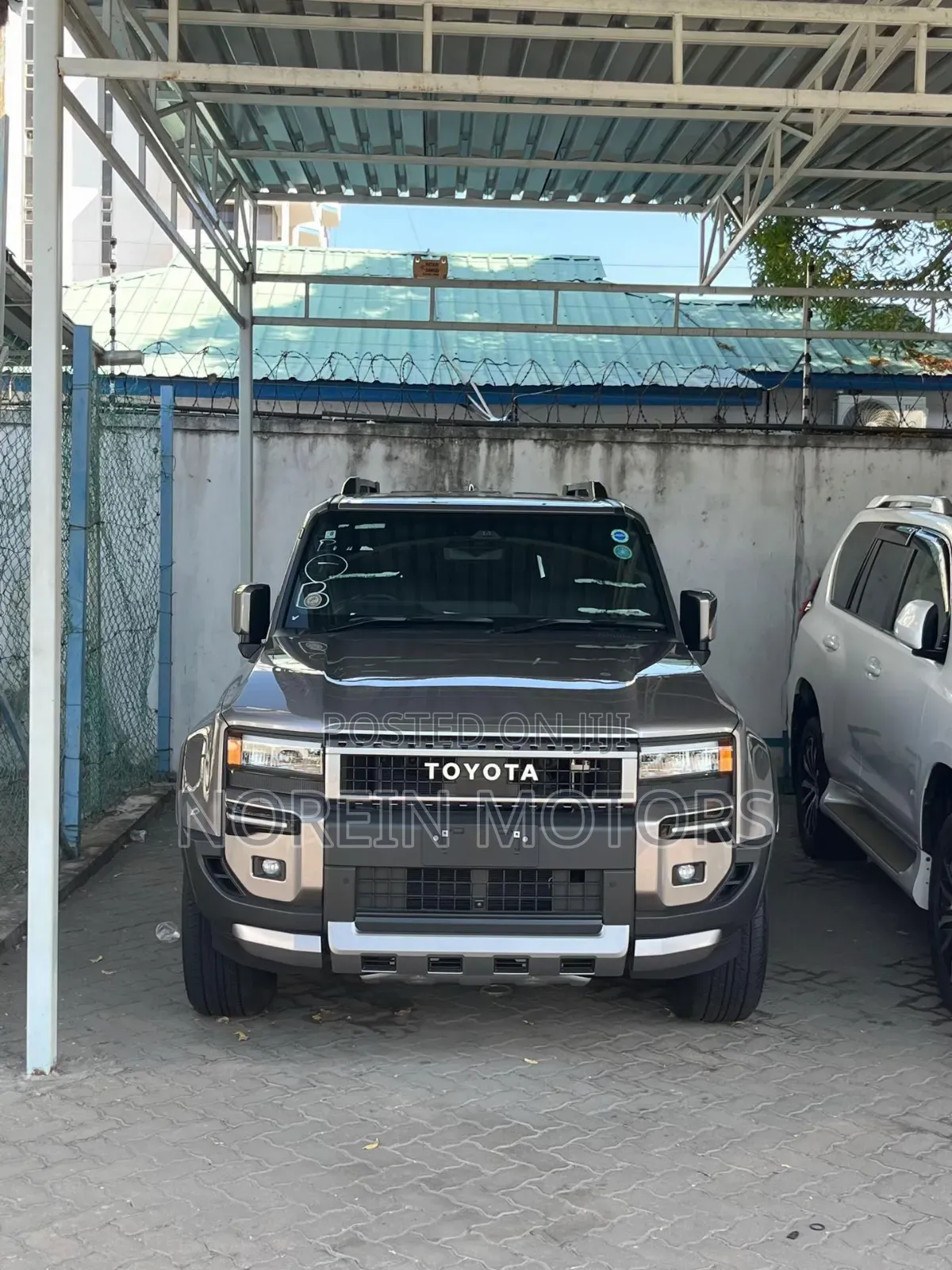 Toyota Land Cruiser Prado 2025 Gray