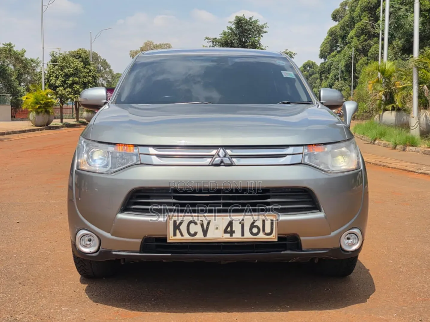 Mitsubishi Outlander 2012 Silver
