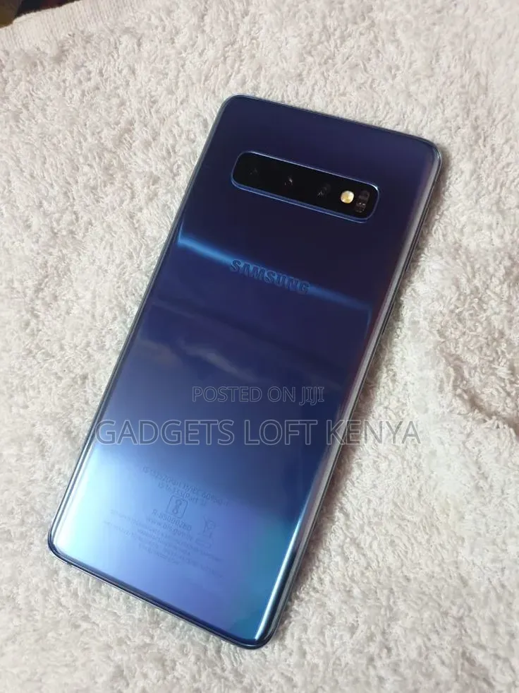 New Samsung Galaxy S10 5G 256 GB Blue