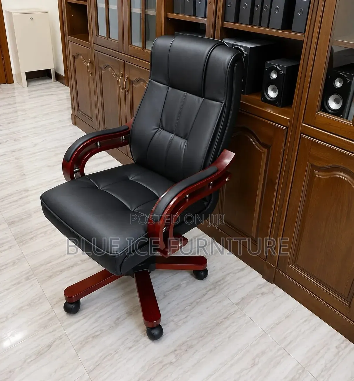 Office Chair -Executive Leather Office Chair With Wooden Armrests