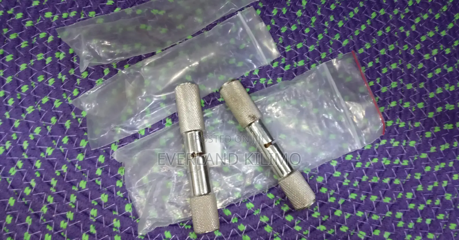 Carbon Dehorning Handles for Livestock
