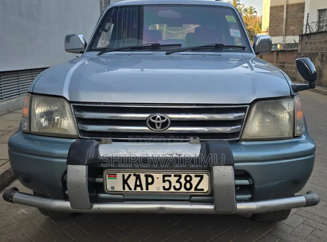 Toyota Land Cruiser Prado 1995 Silver