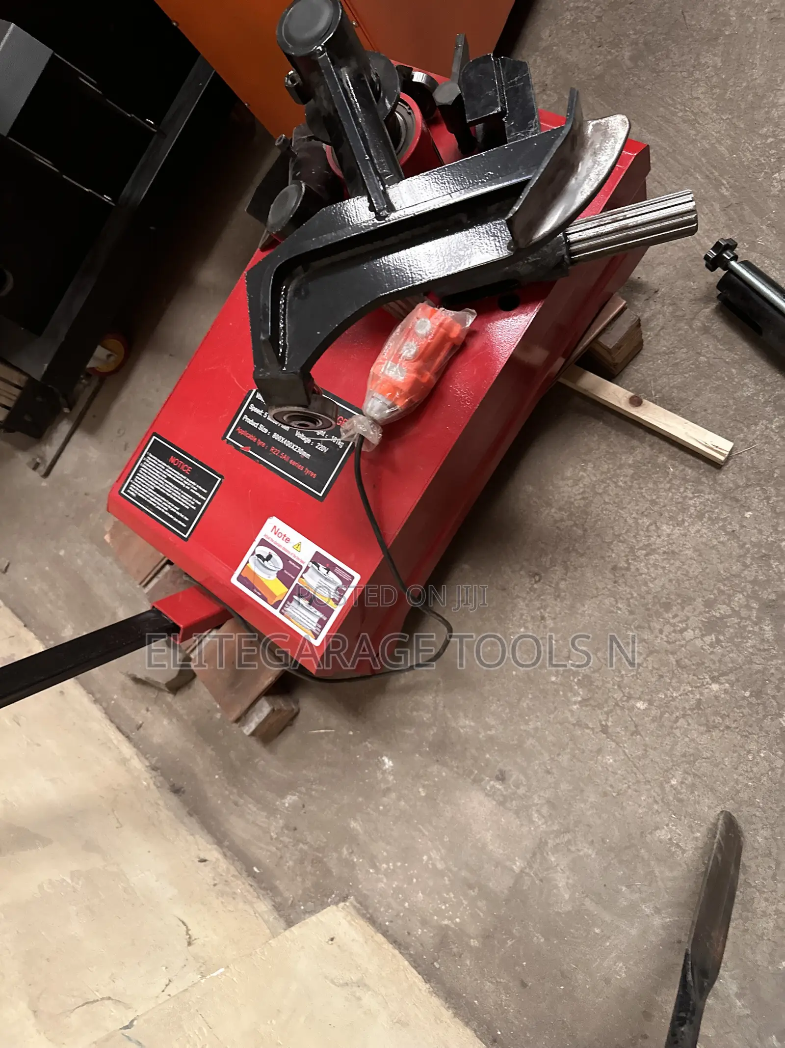 Heavy Duty Italian Truck Tyre Changer