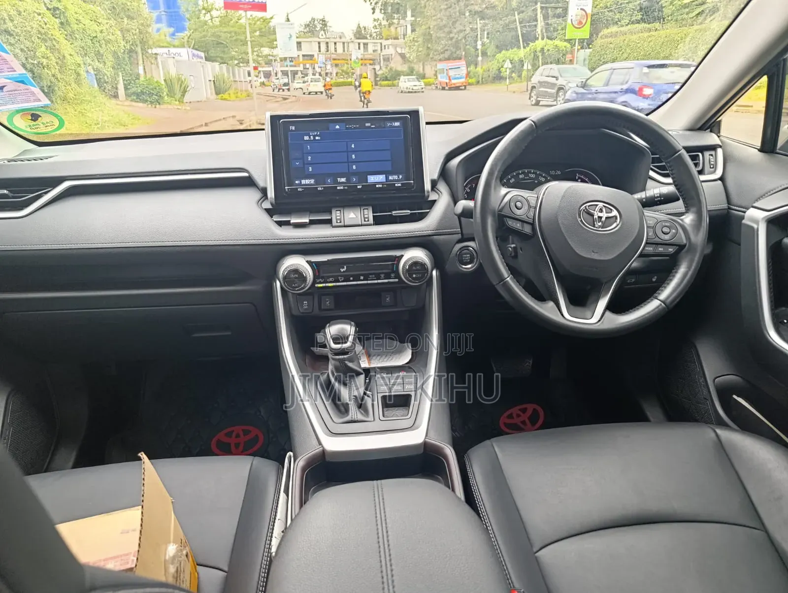 Toyota RAV4 2018 Blue