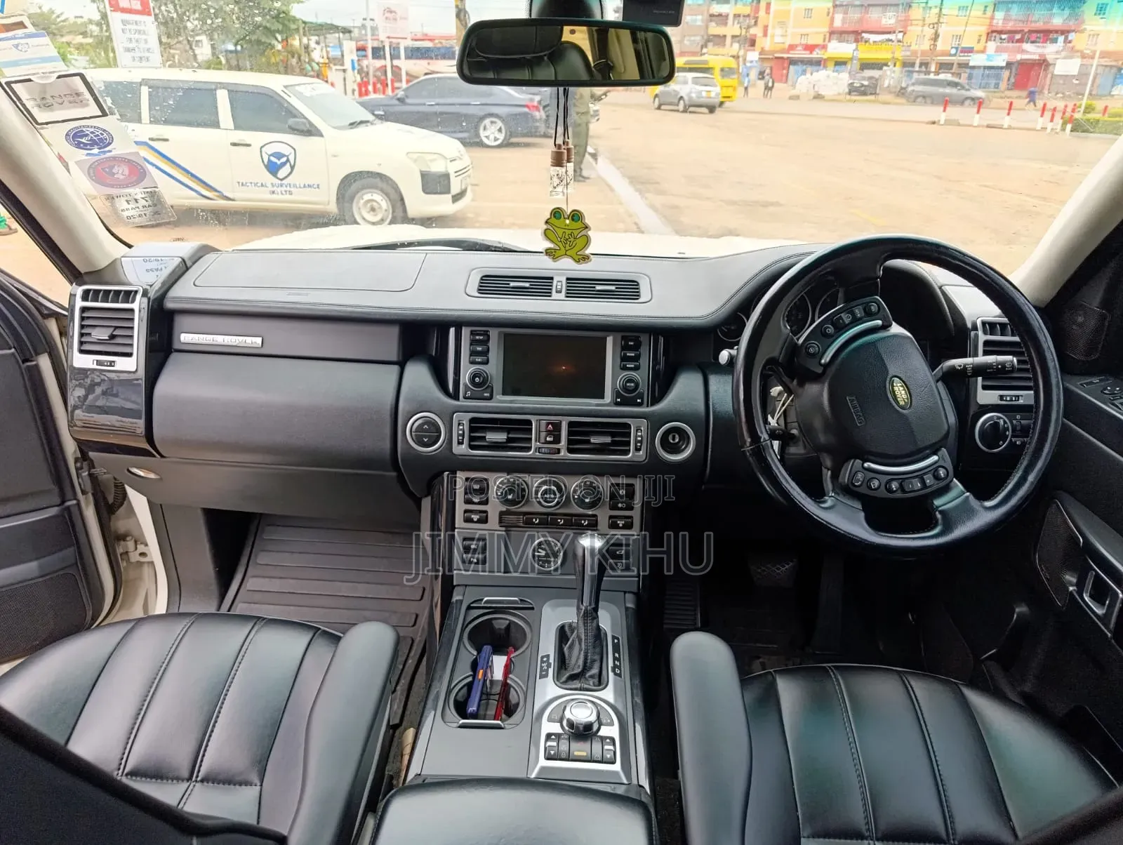 Land Rover Range Rover Vogue 2010 White