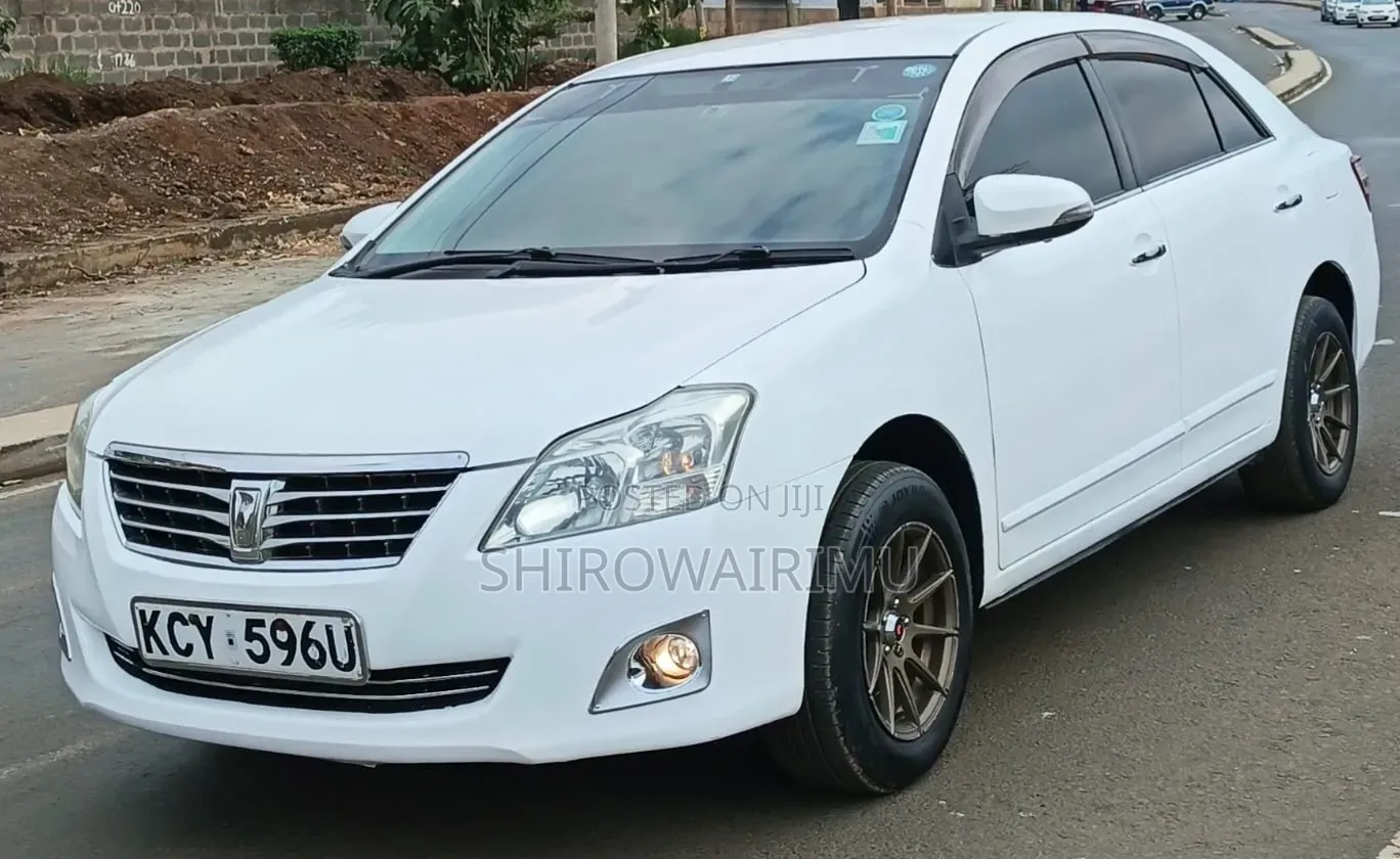 Toyota Premio 2013 White