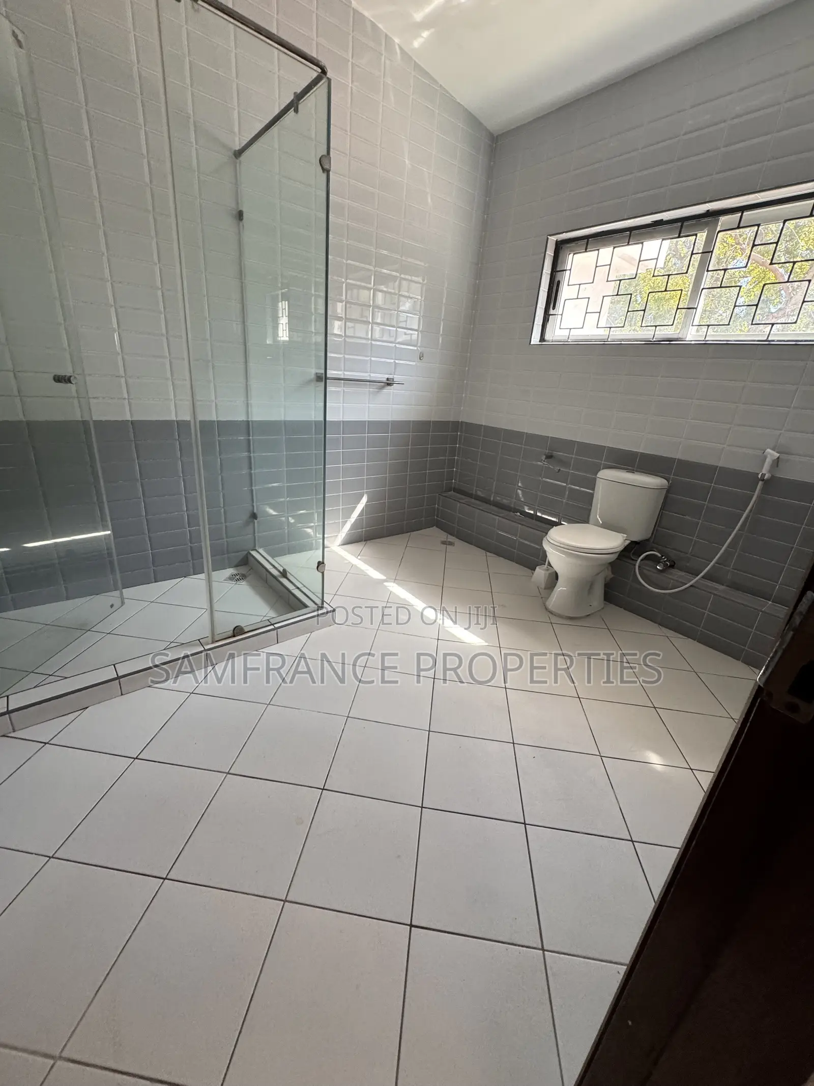 4bdrm Mansion in Nyali for rent