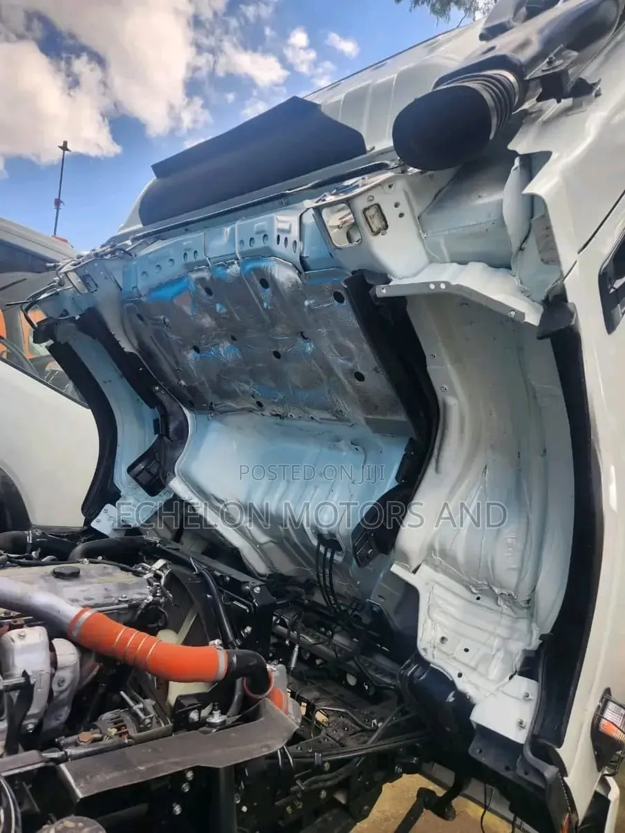 Isuzu NQR Bluepower Local