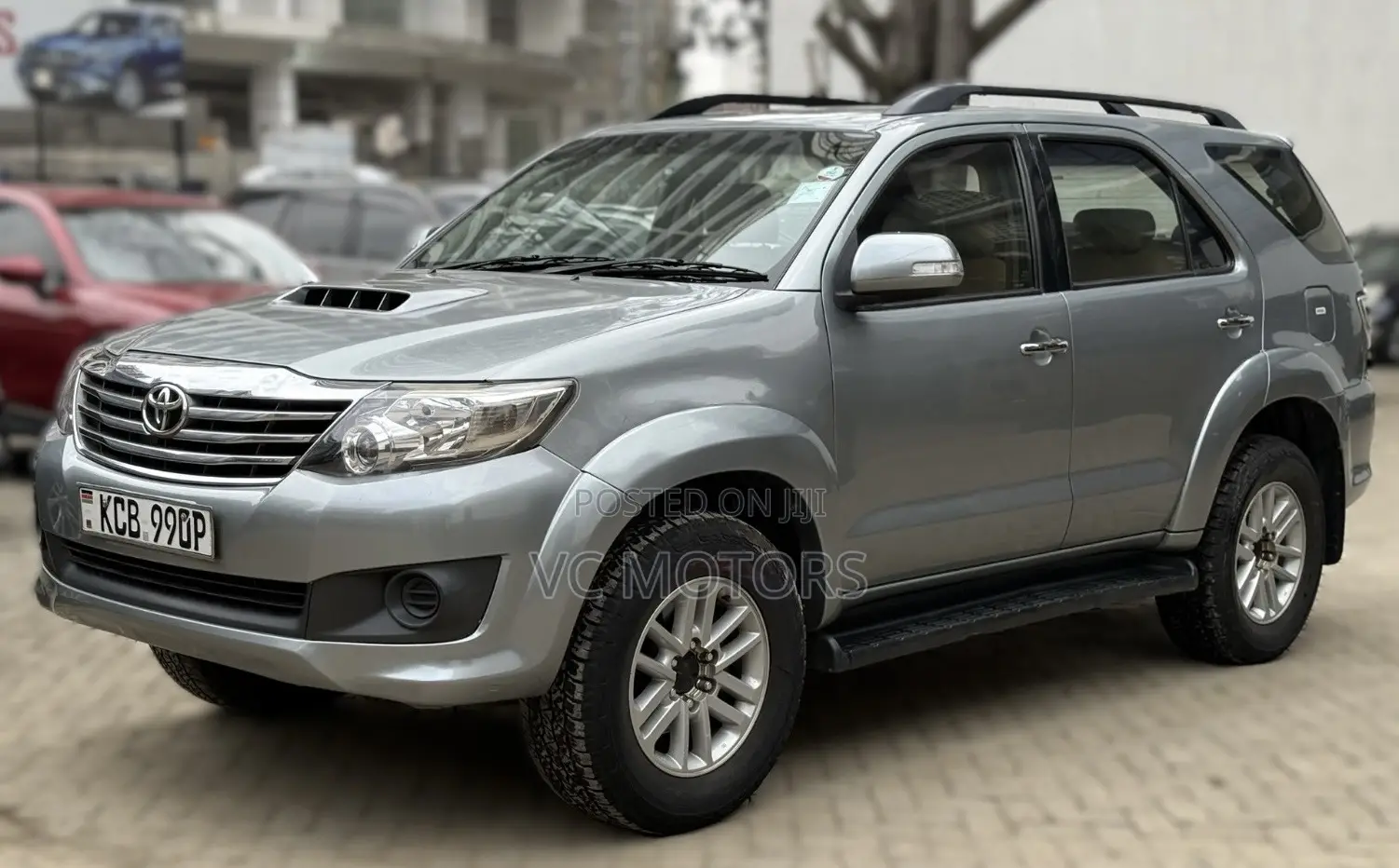 Toyota Fortuner 2.5 D AWD 2014