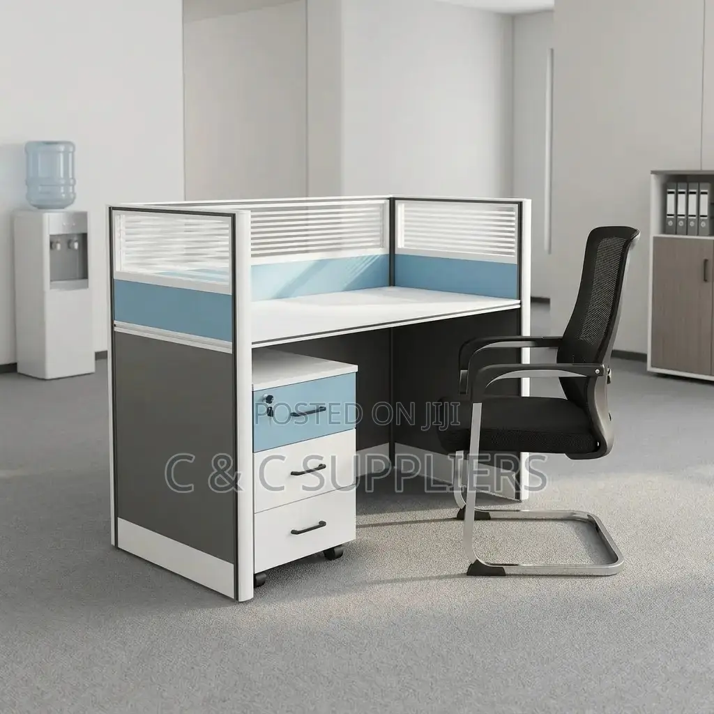 Single Seater Modular Workstation Desk.