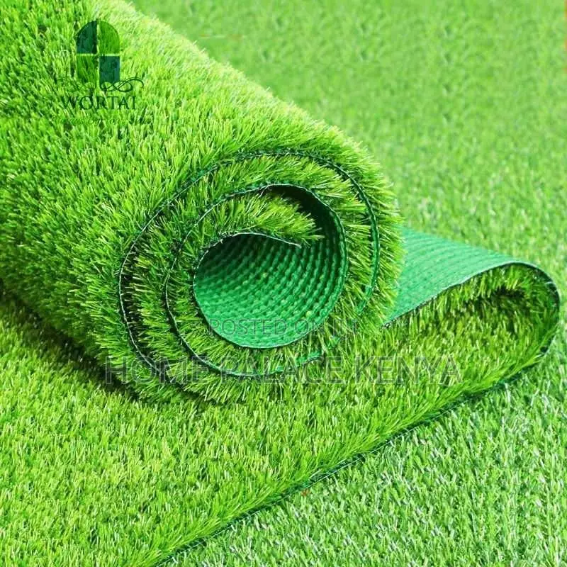 Outdoor Carpet; Soft Artificial Green Lawn Carpet for Patio