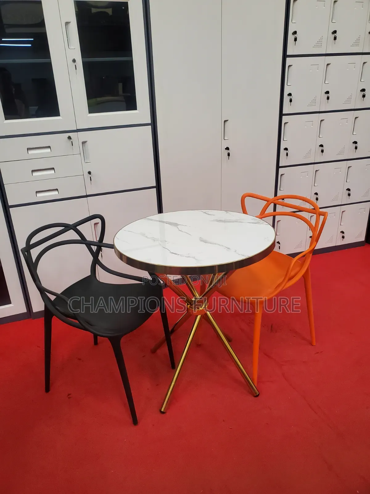 Criss'cross Base Table and Intertwined Back Chairs Set