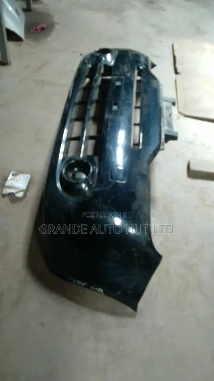 Nissan Cube Bumper Front