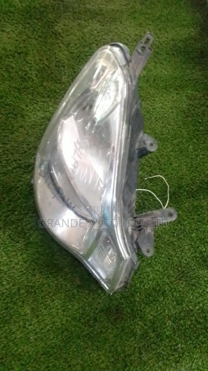 Silphy N17 Headlights