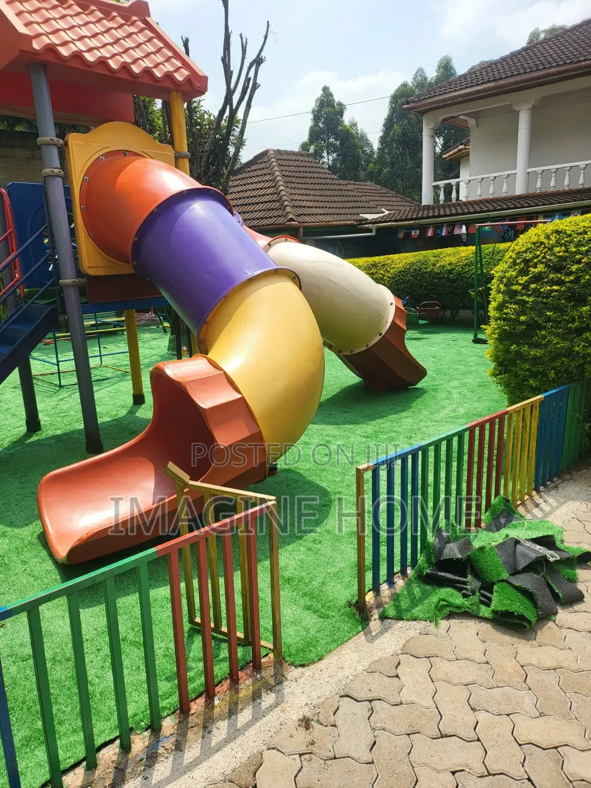 Create a Premium Look With Turf Grass Carpet