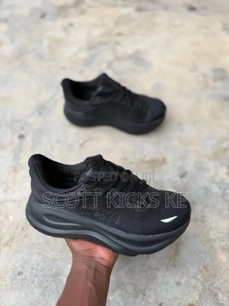 Hoka Bondi Trainers