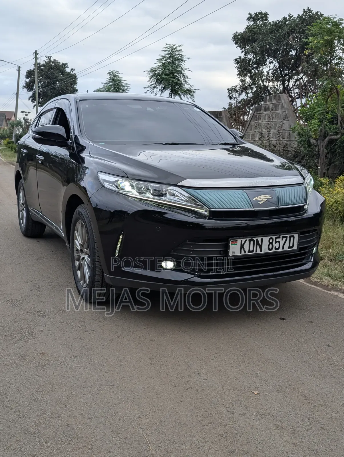 Toyota Harrier 2017 Black