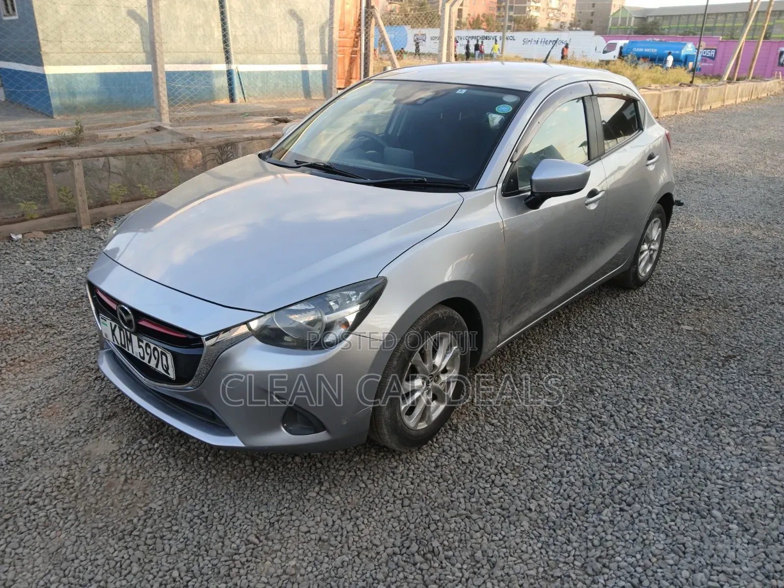 Mazda Demio 2016 Silver