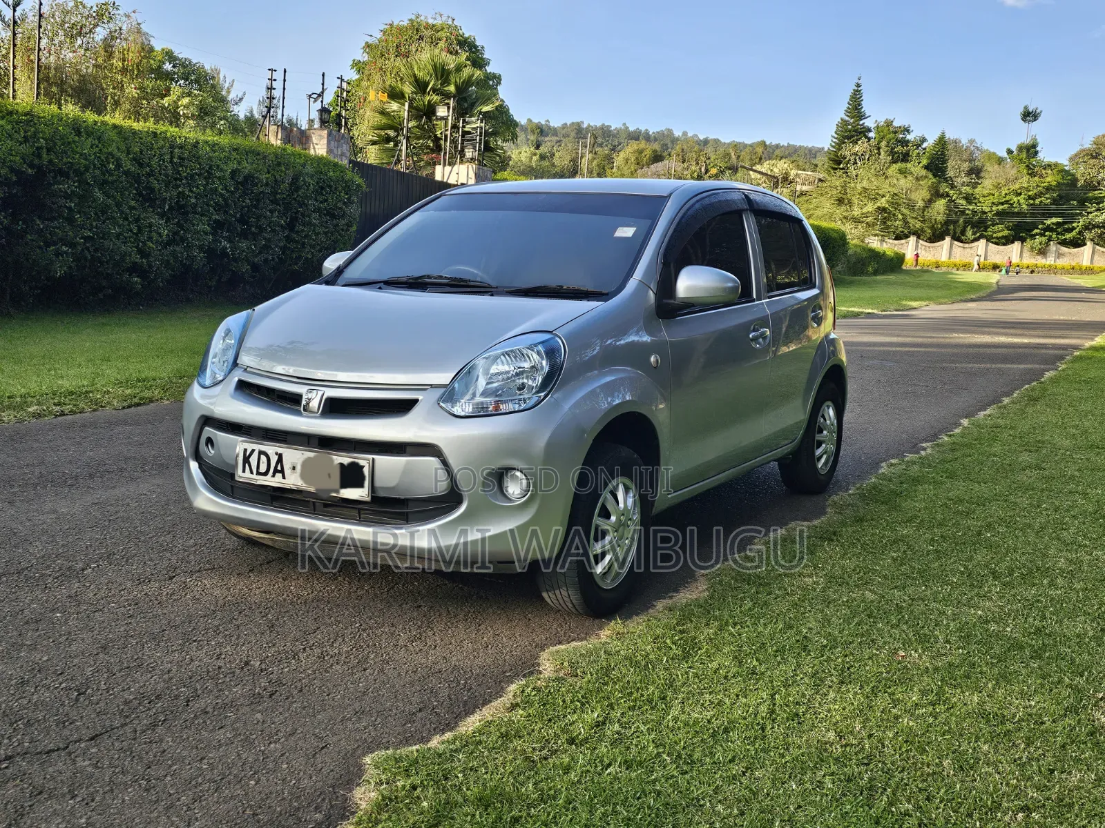 Toyota Passo 1.3 FWD 2013 Silver
