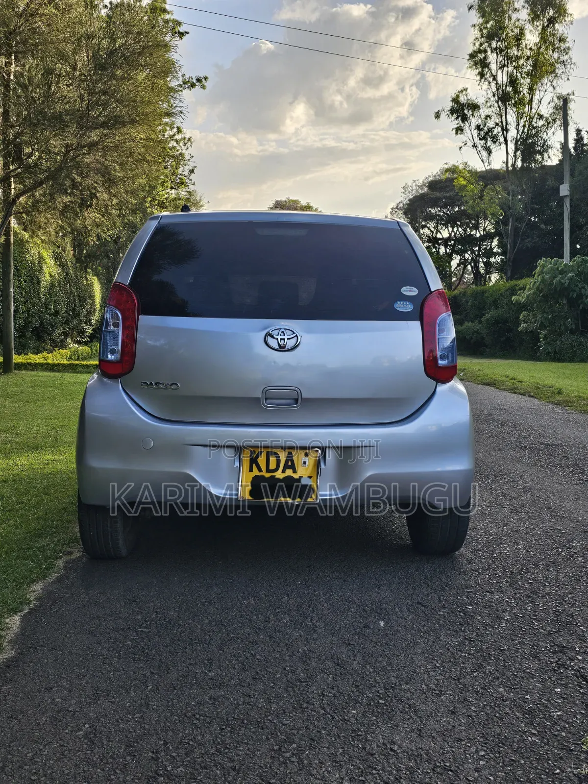 Toyota Passo 1.3 FWD 2013 Silver