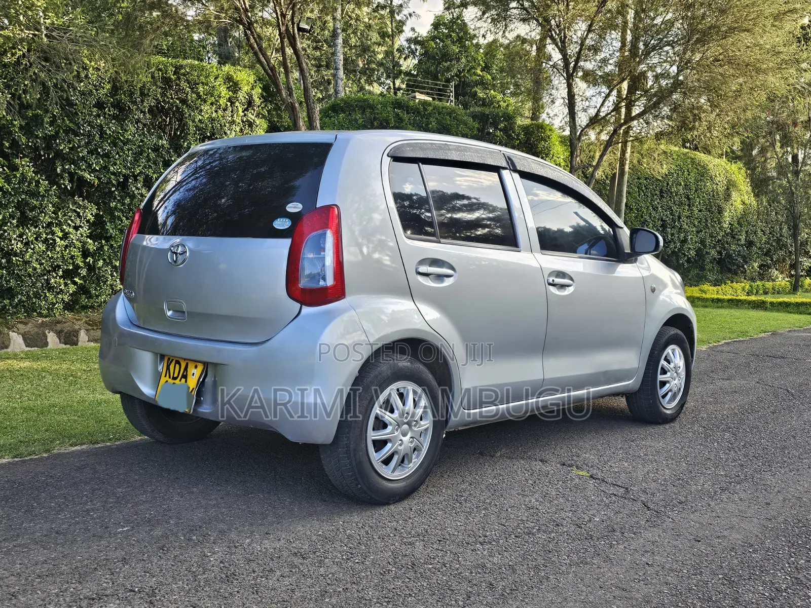 Toyota Passo 1.3 FWD 2013 Silver