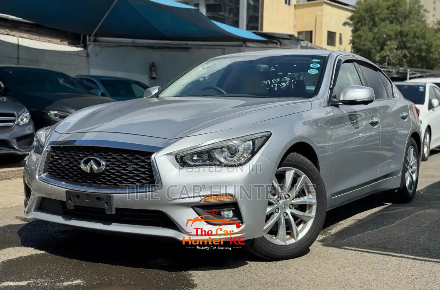 Nissan Skyline 2019 Silver