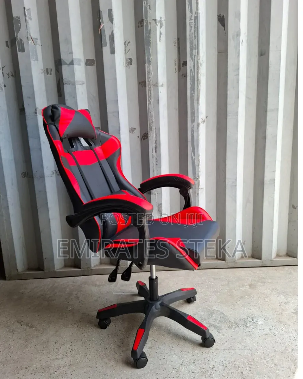 Classic Gaming Chair Ergonomic Reclining Office and Gamer Chair