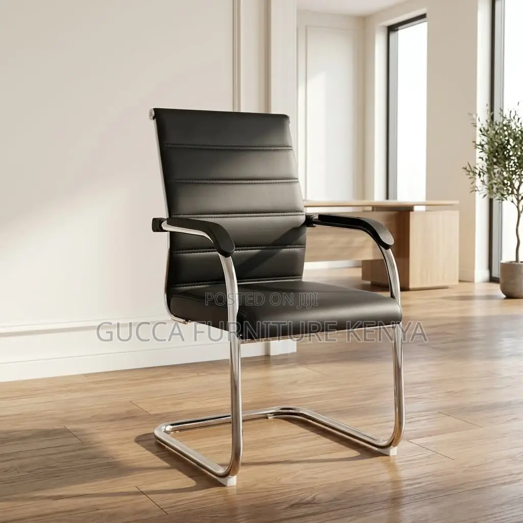 Leather Padded Arm Visitors Chair