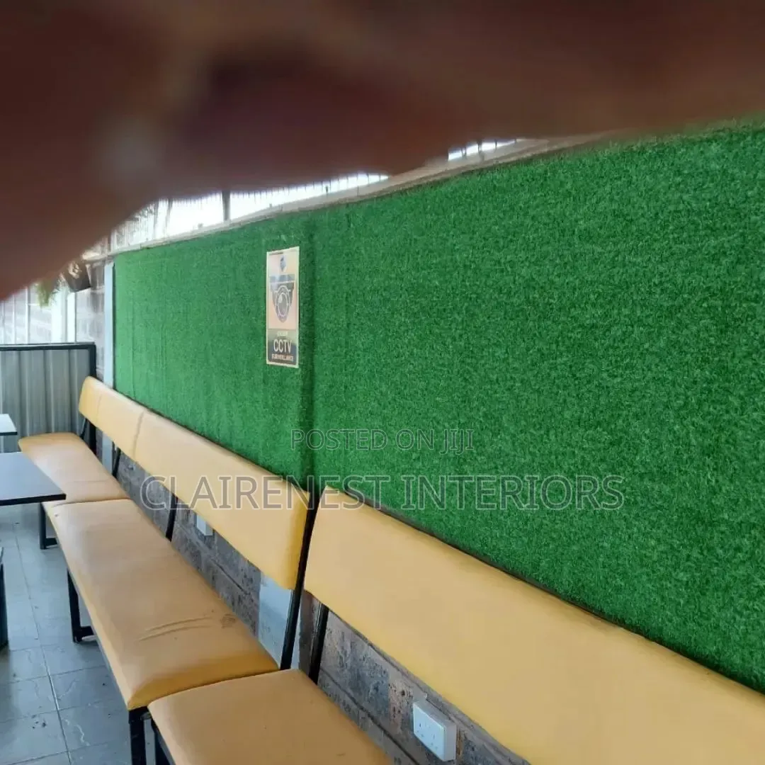 Fresh Look, Easy Choice Wall Ascents Artificial Grass Carpet